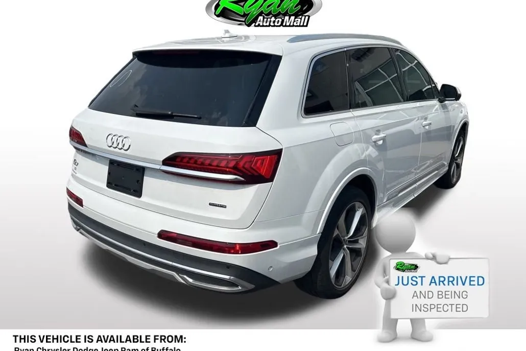 2022 Audi Q7 55 Premium Plus photo 1