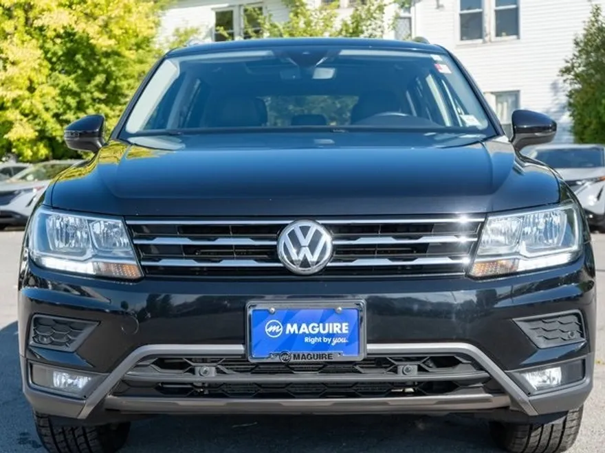 2020 Volkswagen Tiguan SEL photo 1