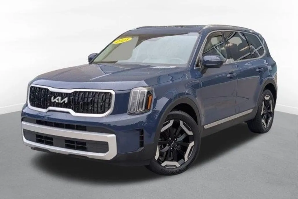 2023 Kia Telluride EX photo 1
