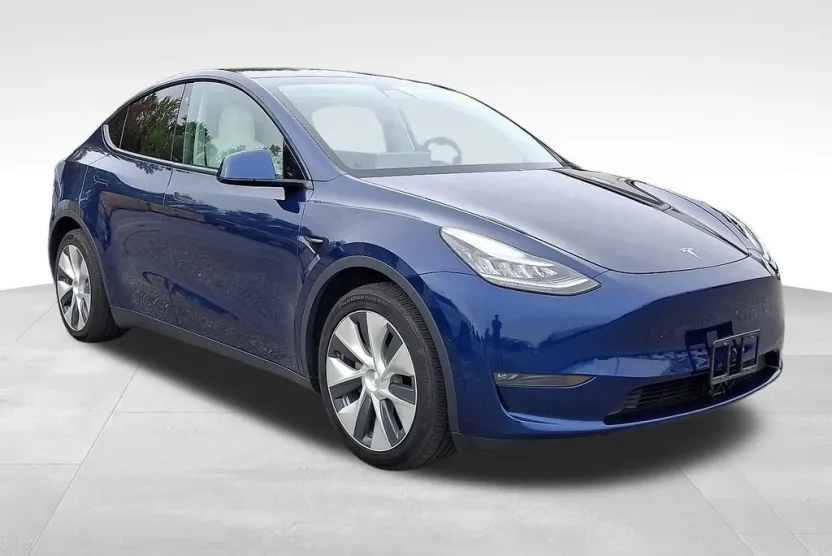 2021 Tesla Model Y Long Range photo 1