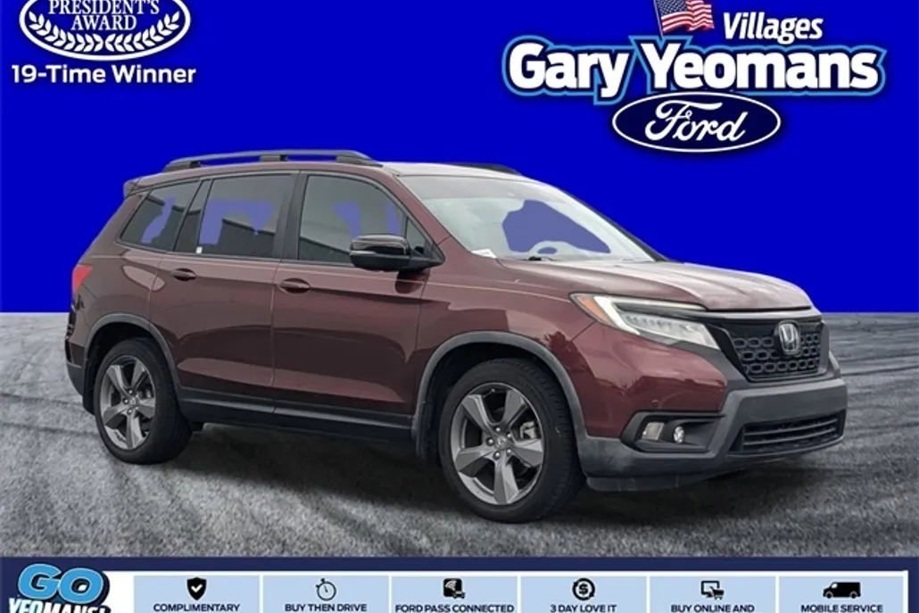 2019 Honda Passport Touring photo 1