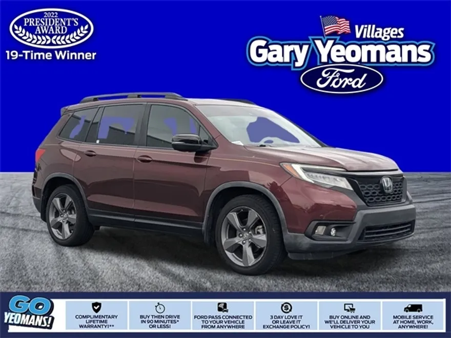 2019 Honda Passport Touring photo 1