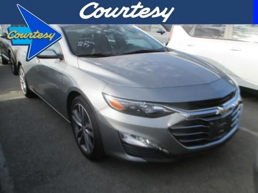 2023 Chevrolet Malibu 1LT photo 1