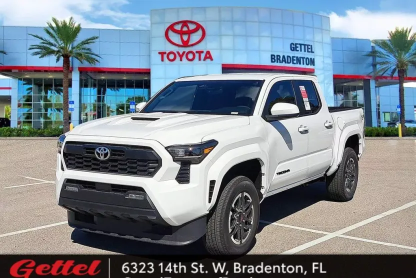 2025 Toyota Tacoma TRD Sport Double Cab photo 1