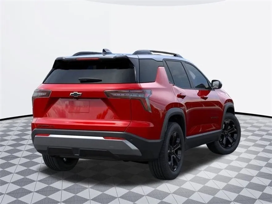 2026 Chevrolet Equinox LT photo 1