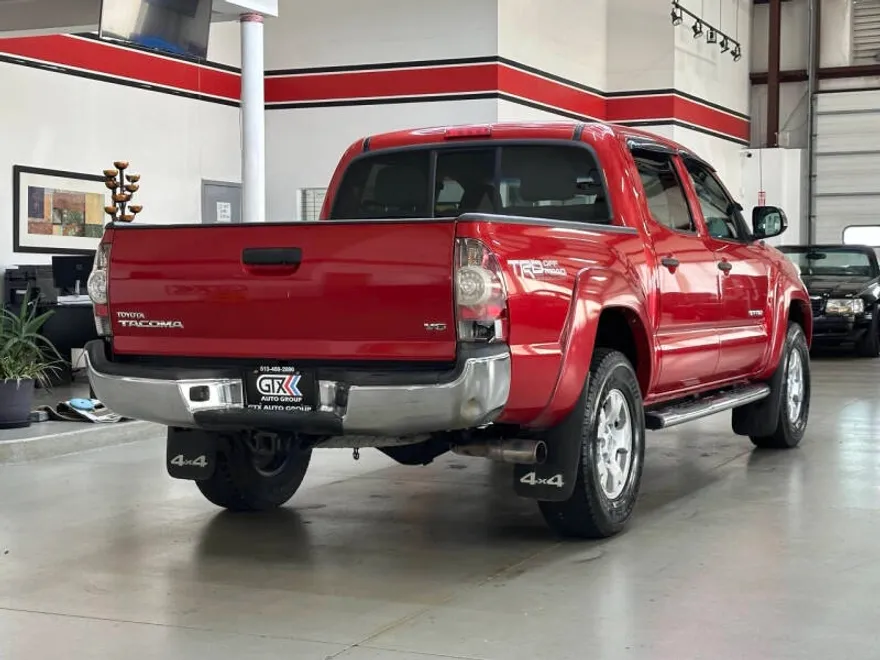 2013 Toyota Tacoma V6 photo 1