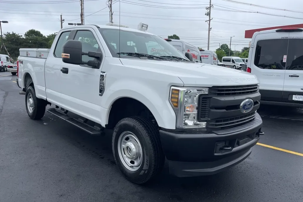 2019 Ford F-250 XL photo 1