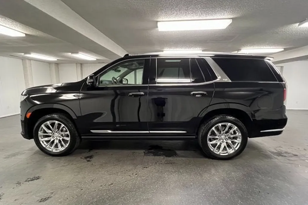 2023 Cadillac Escalade Premium Luxury Platinum photo 1