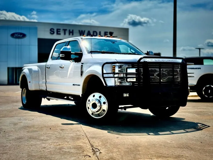 2019 Ford F-450 photo 1
