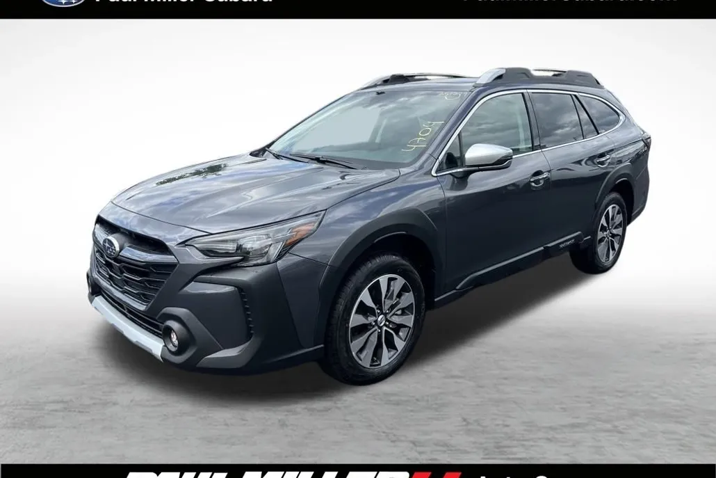 2025 Subaru Outback Touring XT photo 1