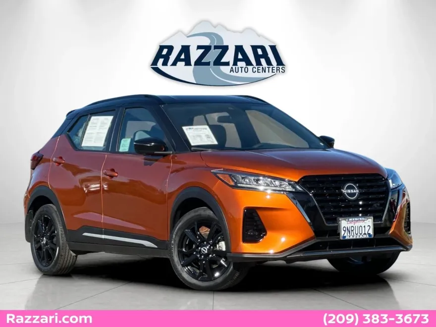 2024 Nissan Kicks SR photo 1