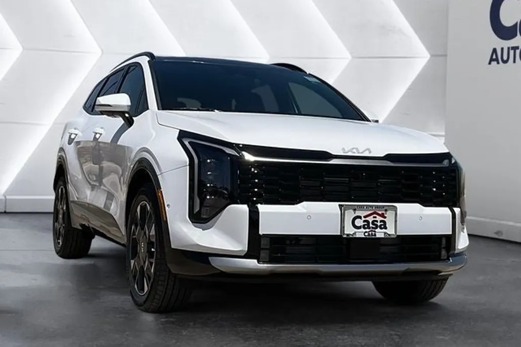 2026 Kia Sportage photo 1