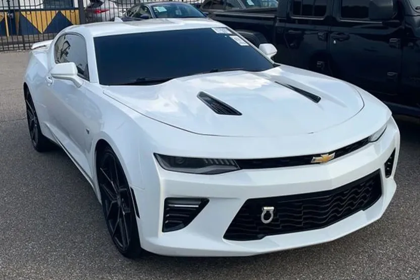 2017 Chevrolet Camaro SS Coupe photo 1