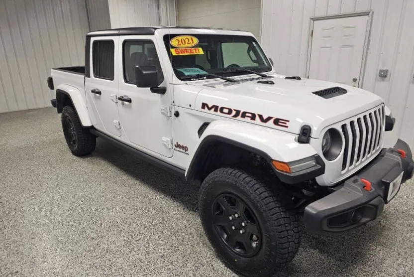 2021 Jeep Gladiator Mojave photo 1
