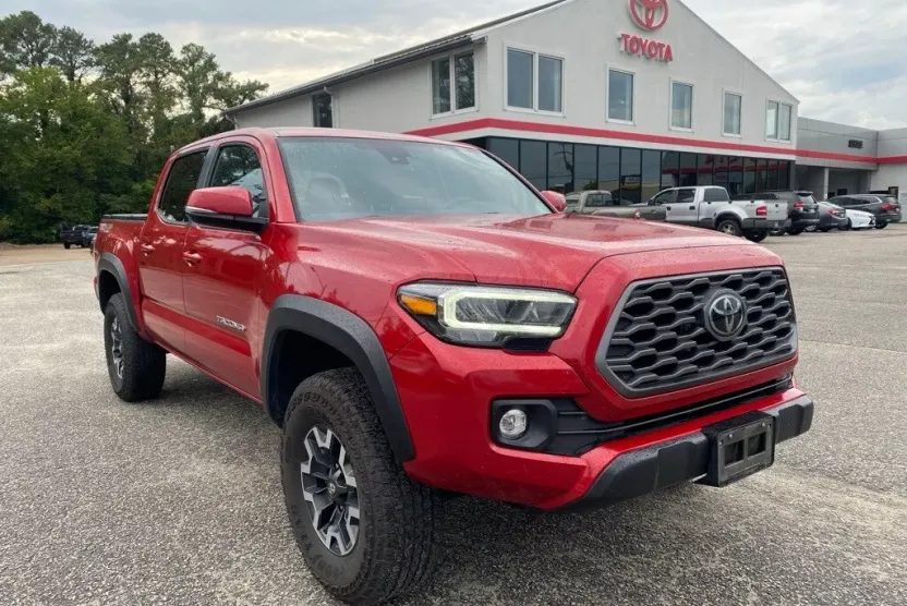2022 Toyota Tacoma TRD Off-Road Double Cab photo 1