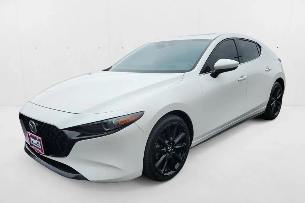 2021 Mazda Mazda3 Premium photo 1