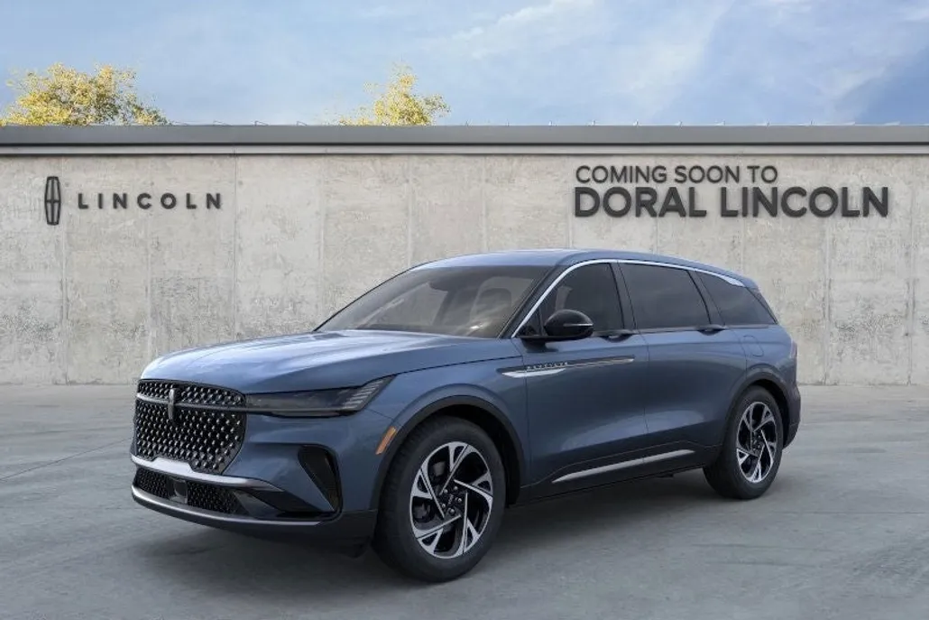 2025 Lincoln Nautilus Premiere photo 1