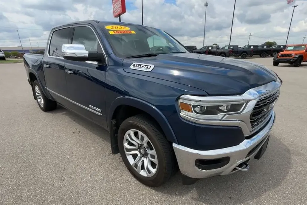 2022 Ram 1500 Limited photo 1
