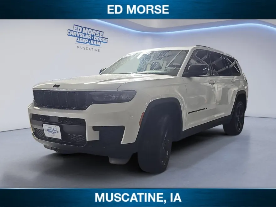 2025 Jeep Grand Cherokee Altitude photo 1