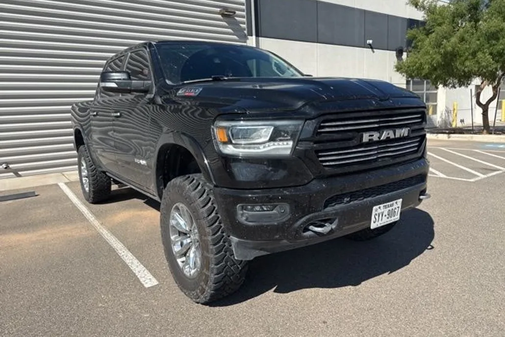 2022 Ram 1500 Laramie photo 1