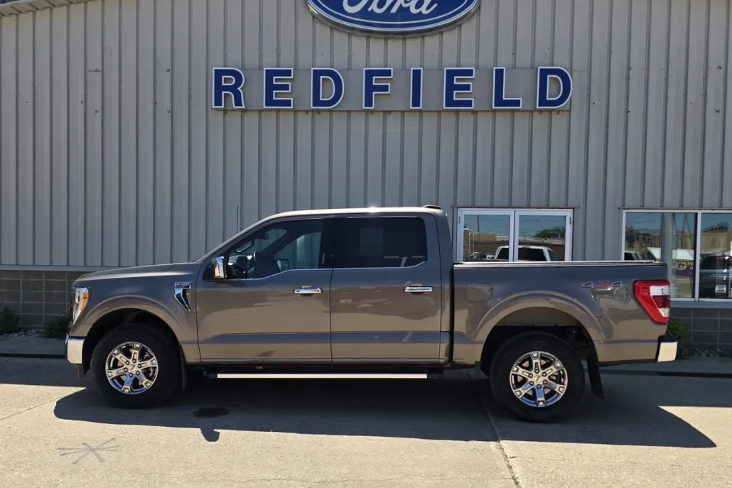 2022 Ford F-150 Lariat photo 1