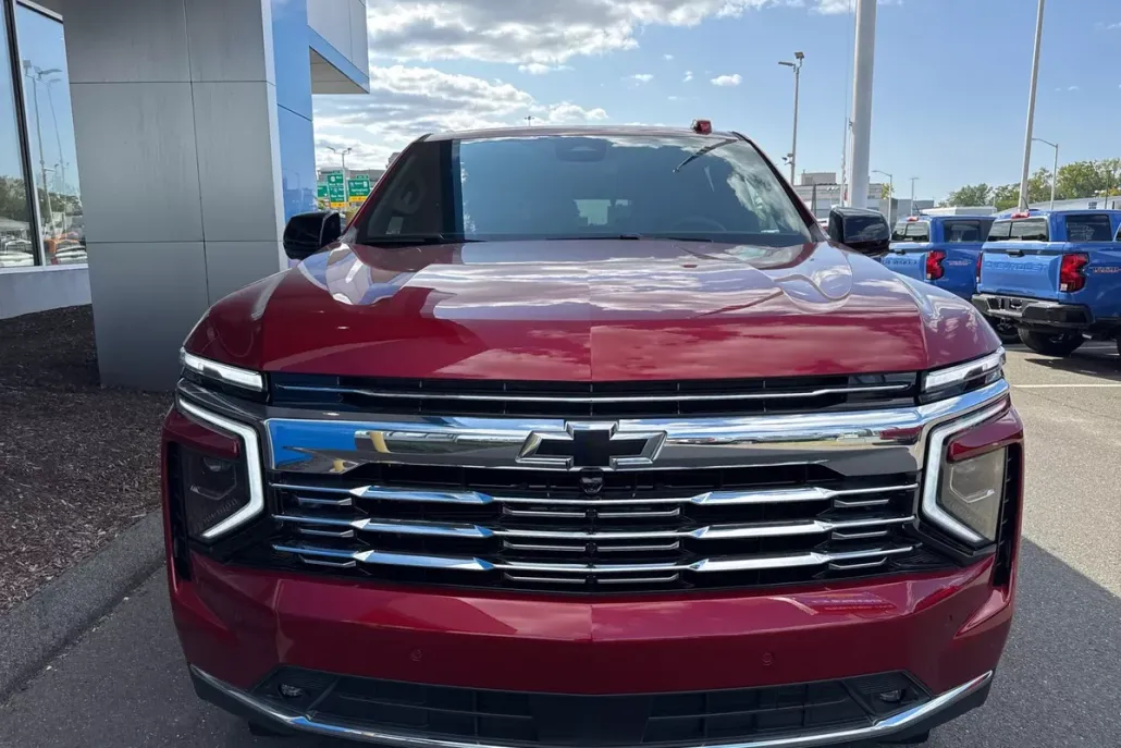 2025 Chevrolet Tahoe Premier photo 1
