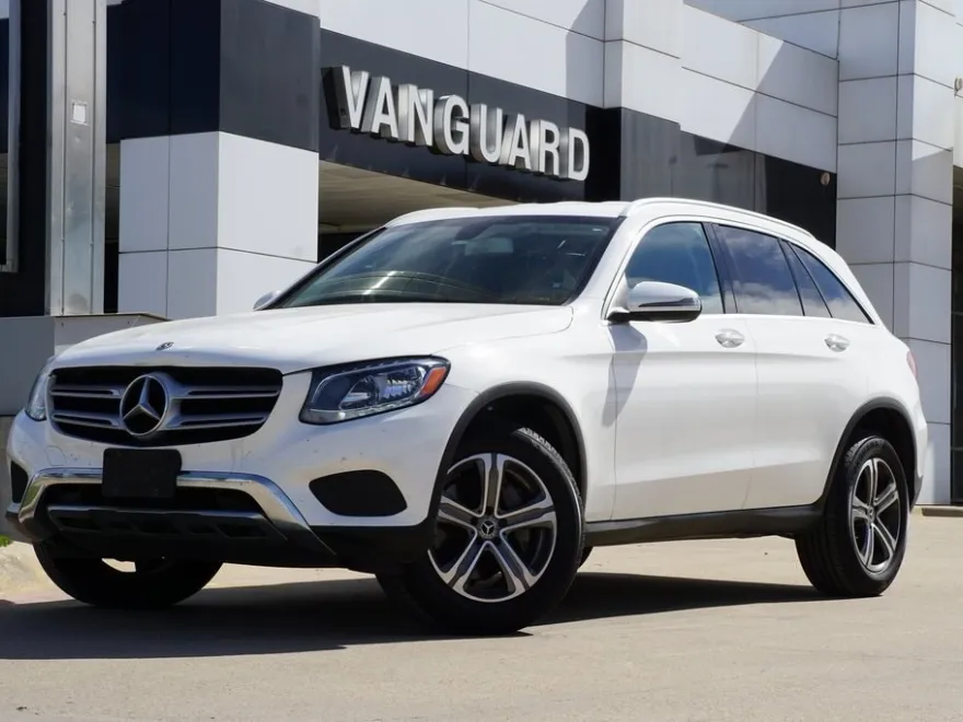 2018 Mercedes Benz GLC 300 photo 1