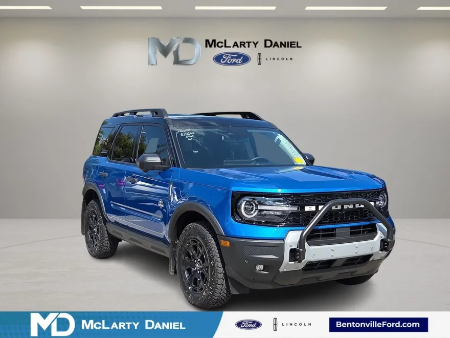 2025 Ford Bronco Sport Outer Banks photo 1