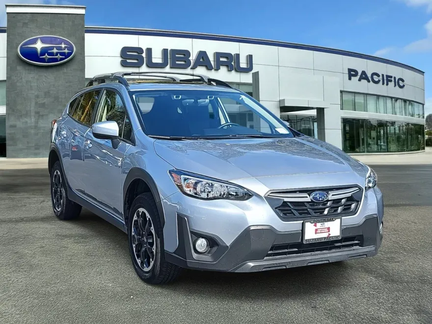 2023 Subaru Crosstrek Premium photo 1