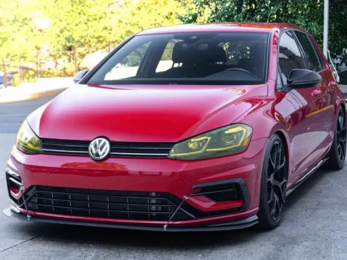 2019 Volkswagen Golf R Base photo 4