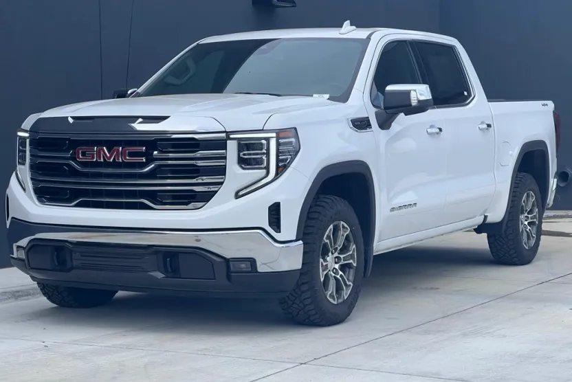 2024 Gmc Sierra 1500 SLT photo 1