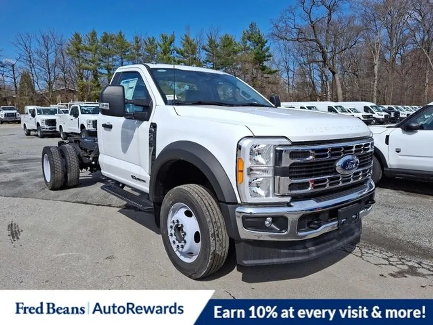 2023 Ford F-550 XL photo 1