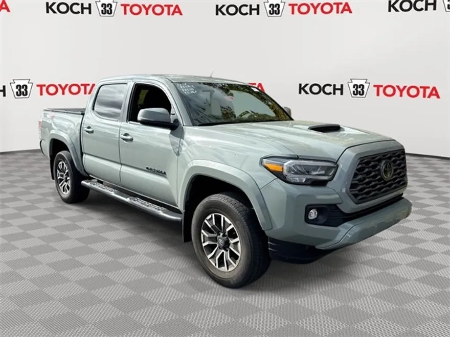 2023 Toyota Tacoma TRD Sport V6 photo 1