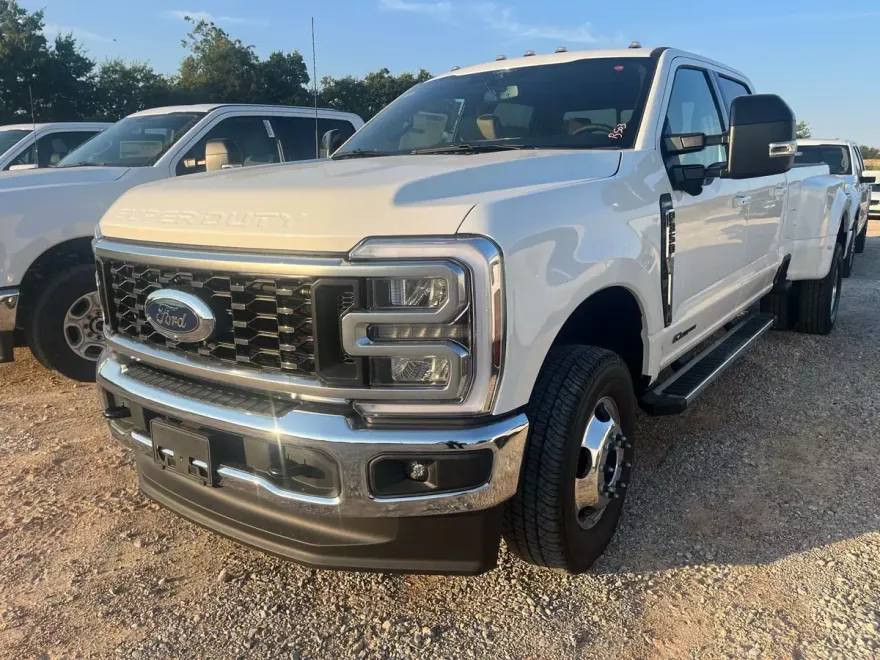 2026 Ford F-350 photo 1