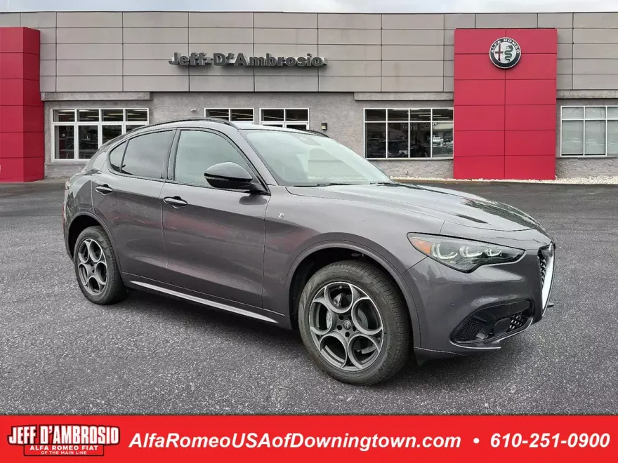 2024 Alfa Romeo Stelvio Ti photo 1