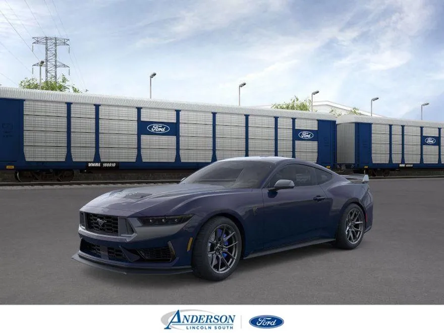 2025 Ford Mustang Dark Horse photo 1