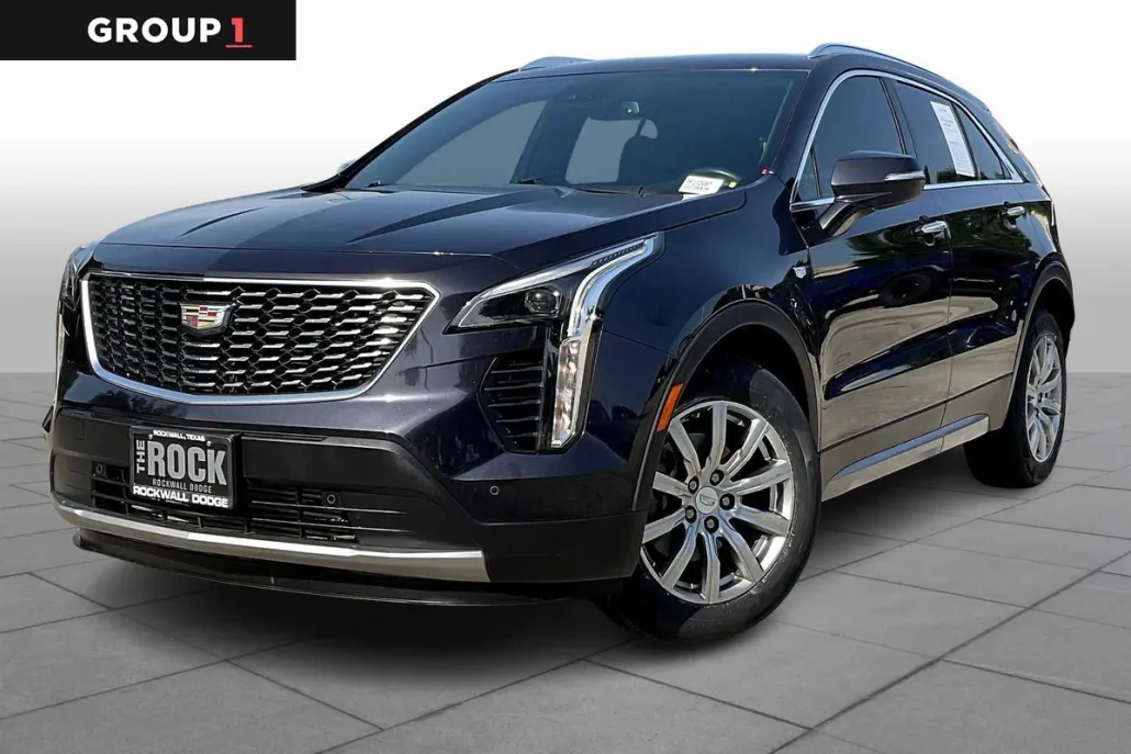 2023 Cadillac XT4 Premium Luxury photo 1