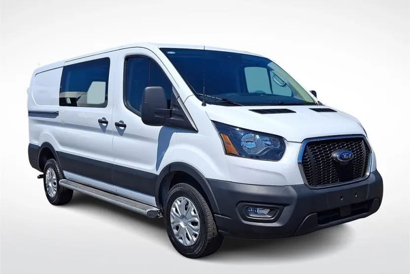 2023 Ford Transit photo 1