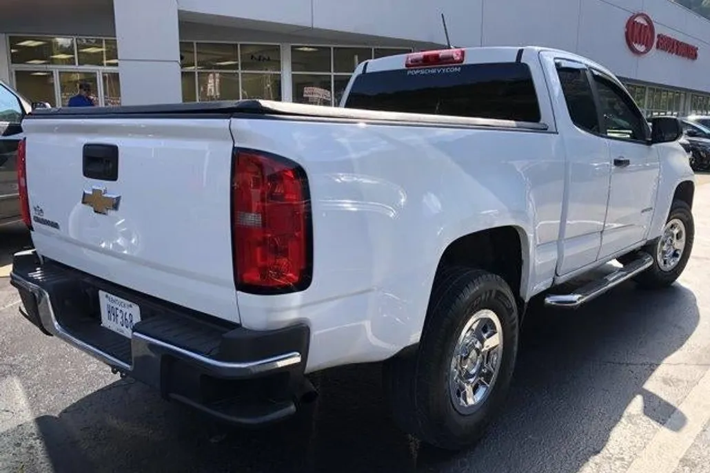 2017 Chevrolet Colorado Work Truck photo 1