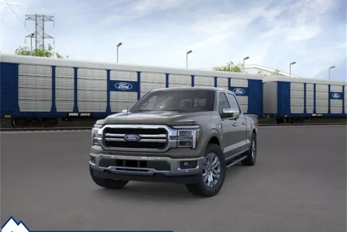 2025 Ford F-150 Lariat photo 2