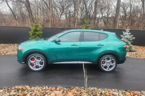 2024 Alfa Romeo Tonale Veloce photo 2