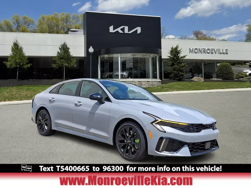 2026 Kia K5 GT photo 1