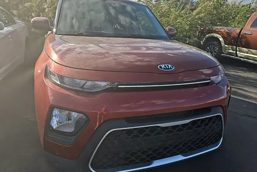 2021 Kia Soul LX photo 1