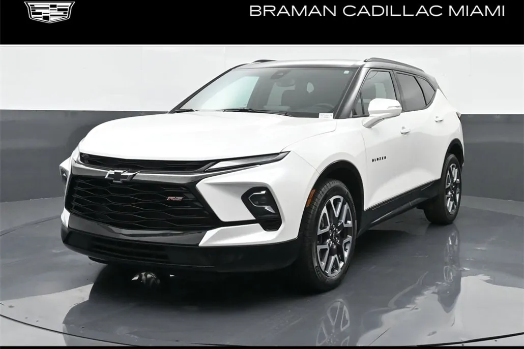 2024 Chevrolet Blazer RS photo 1
