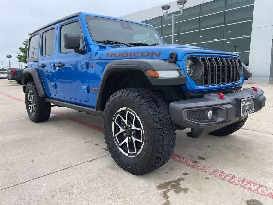 2024 Jeep Wrangler Rubicon photo 1