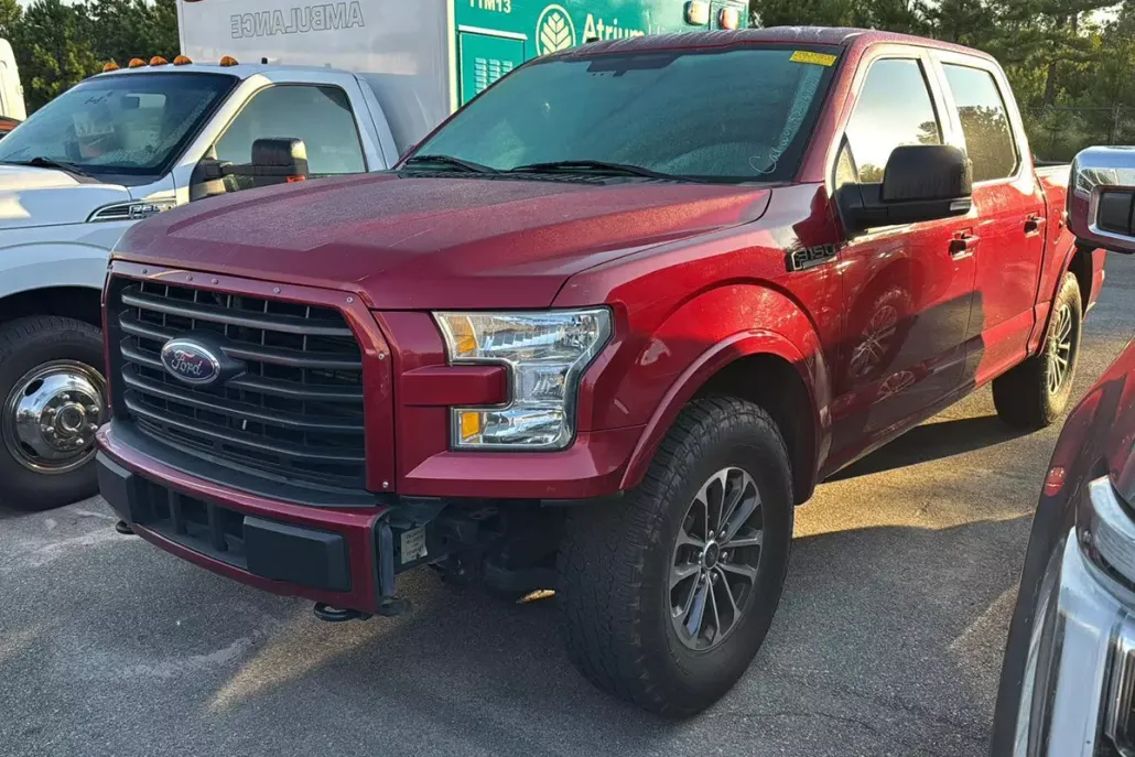 2017 Ford F-150 XLT photo 1