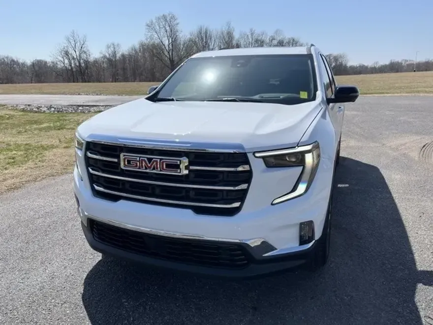 2025 Gmc Acadia Elevation photo 1