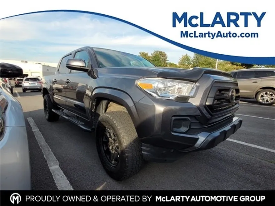 2023 Toyota Tacoma SR V6 photo 1