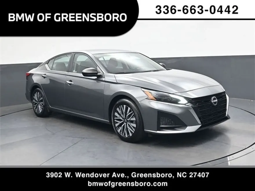 2024 Nissan Altima 2.5 SV photo 1
