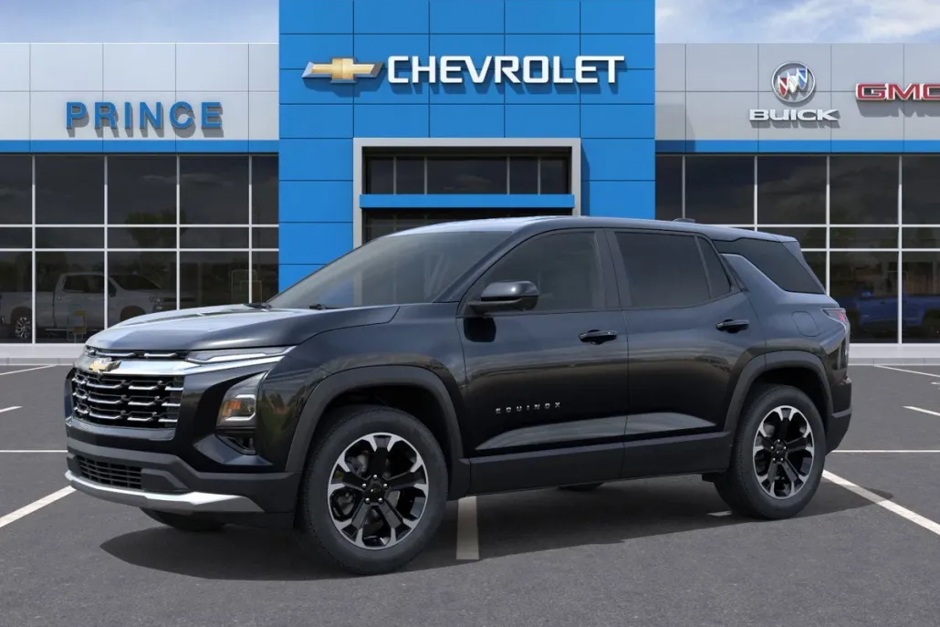 2026 Chevrolet Equinox LT photo 1